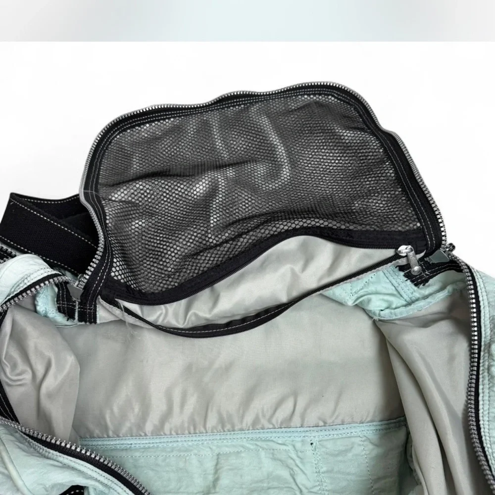 Kipling Mint Green/light blue  Duffel Bag with Black Zipper - Picture 8 of 8